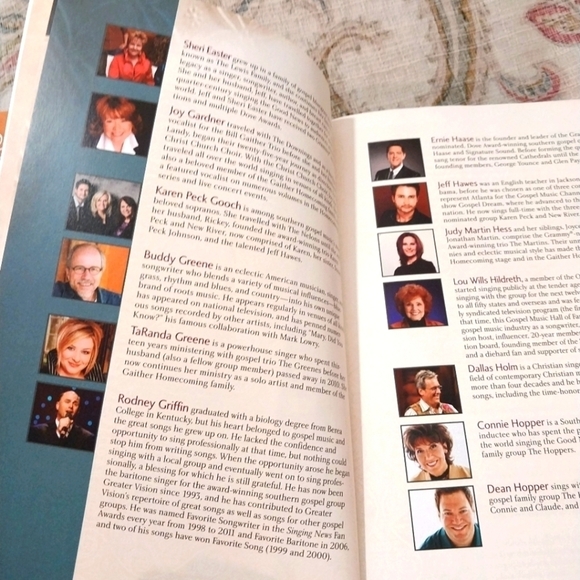 BOGO FREE The Gaither Homecoming Bible Bill & Gloria Gaither - Picture 5 of 8